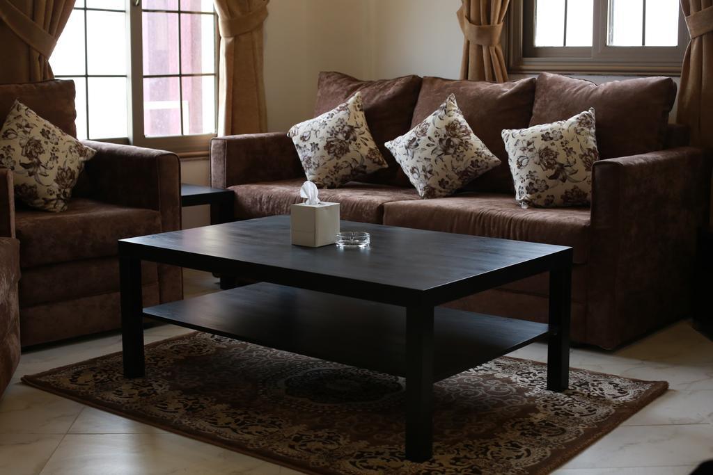 Continental Suite Salmiya Room photo